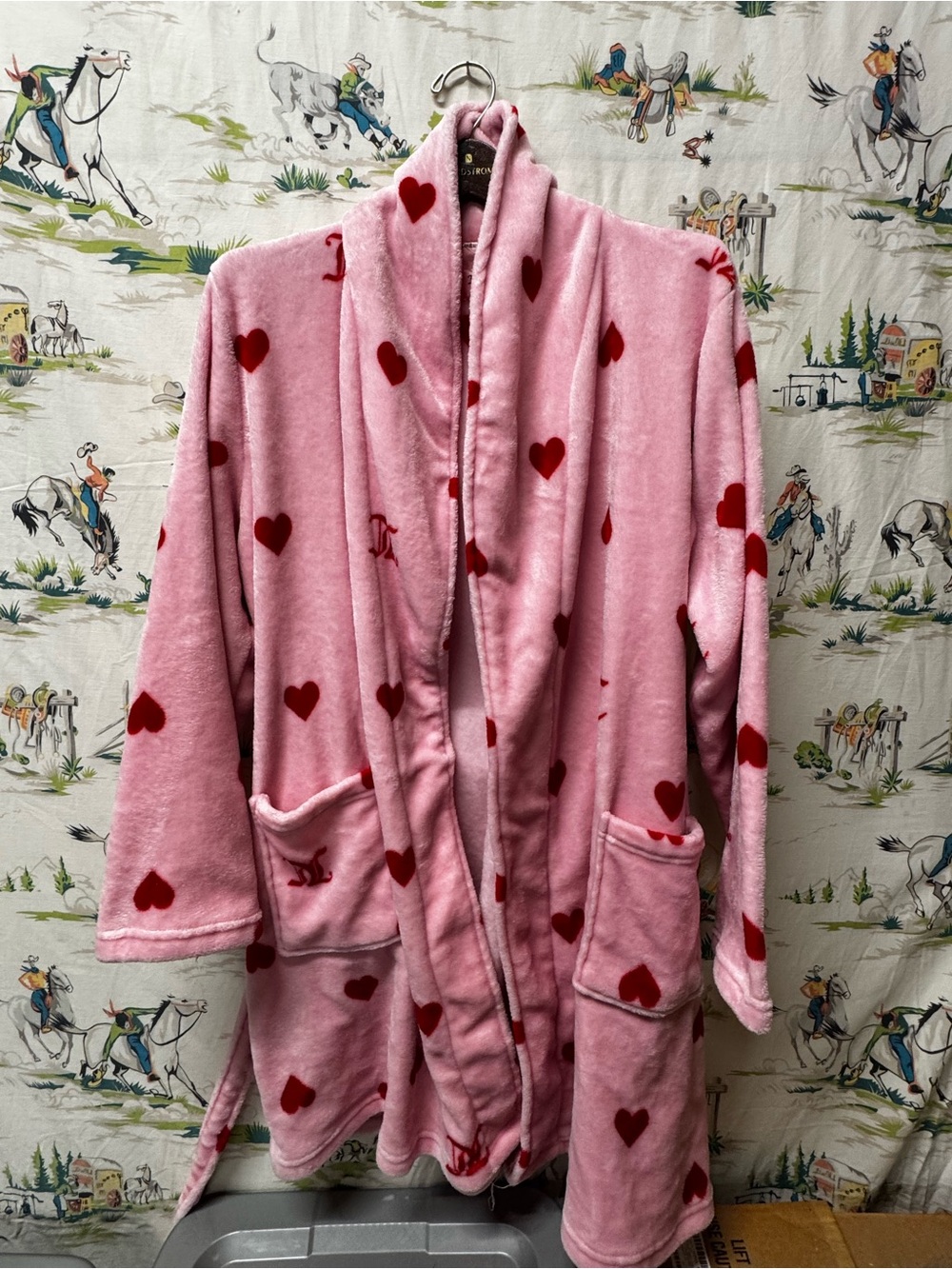 Women’s Juicy Couture  Heart Plush Robe - size 1X